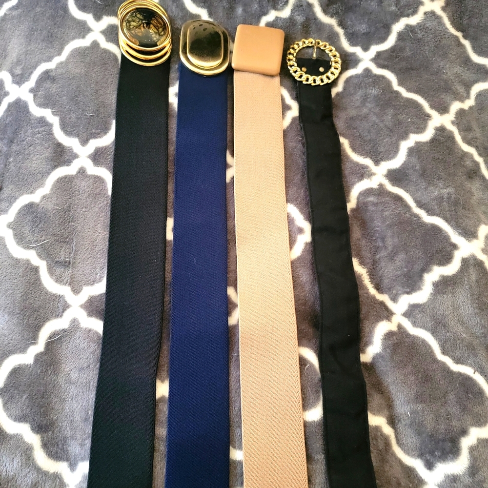 Set of four belts